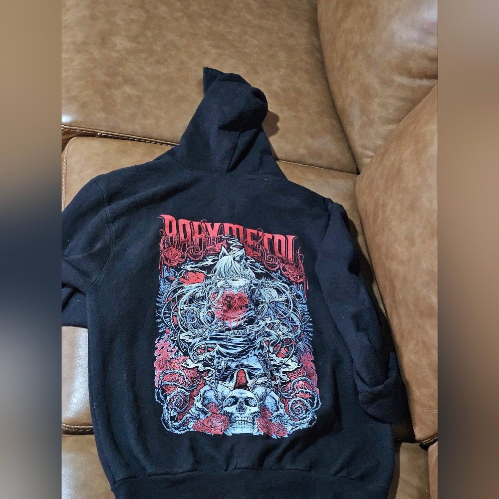 Babymetal Kawaii Metal Hoodie Rose Wolf California Tour Band Sz M?‎ Cute Jpop